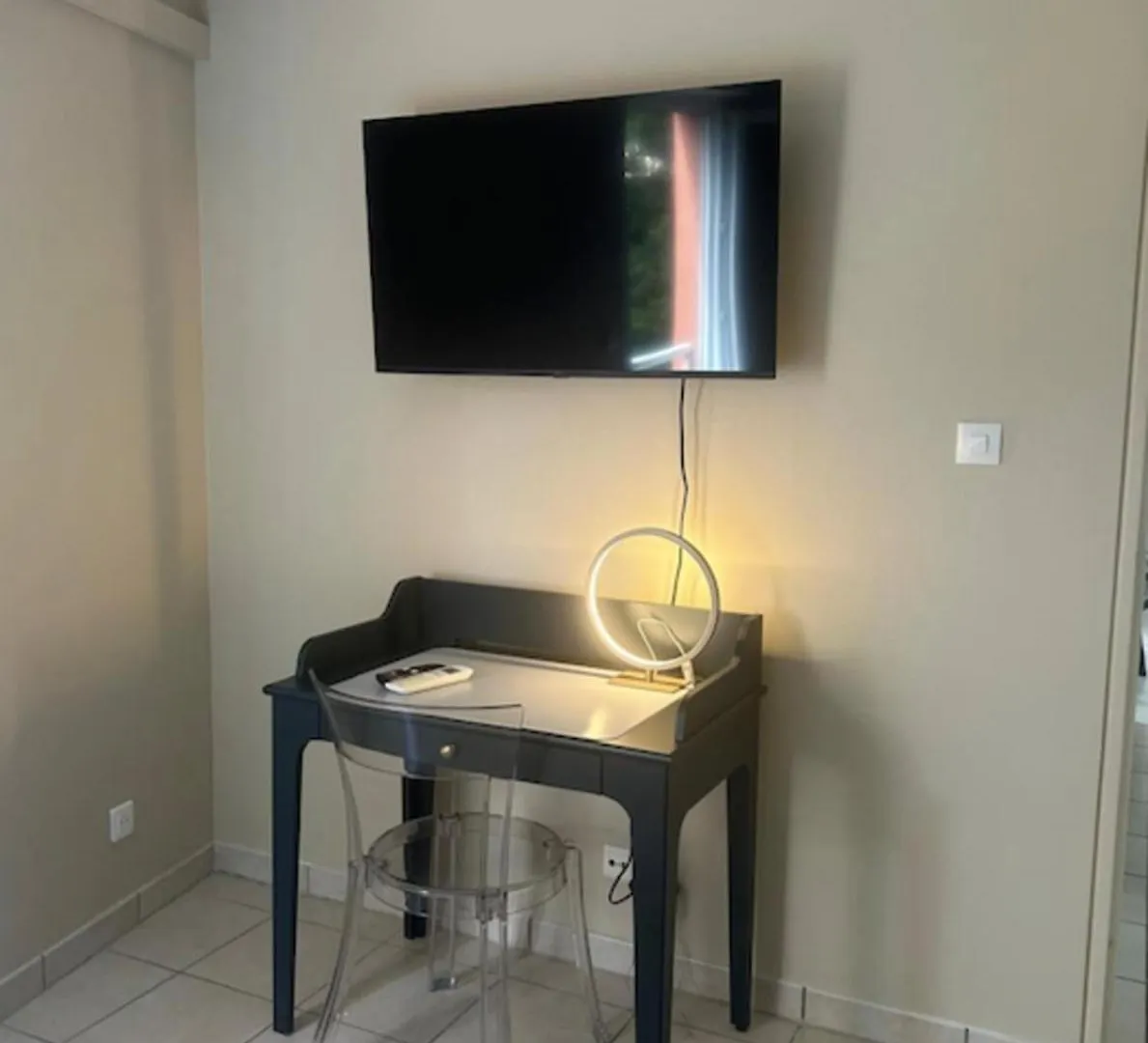 Apartment In Croix Des Gardes Cannes 0*,